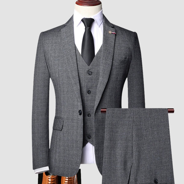 MV Italian Style Slim Three-Piece Suit